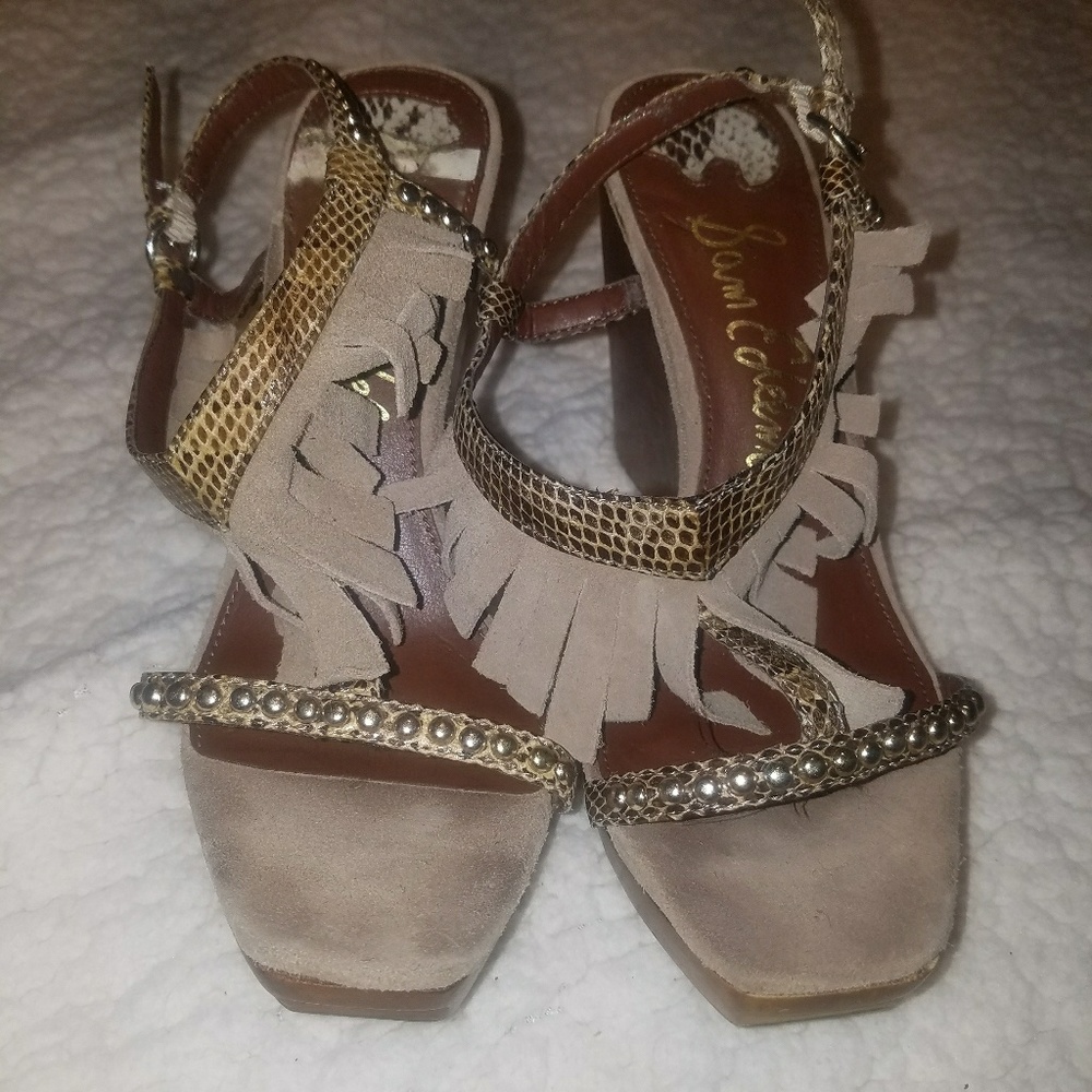 Sam Edelman 6.5 M "Justine" Grey fringe T strap